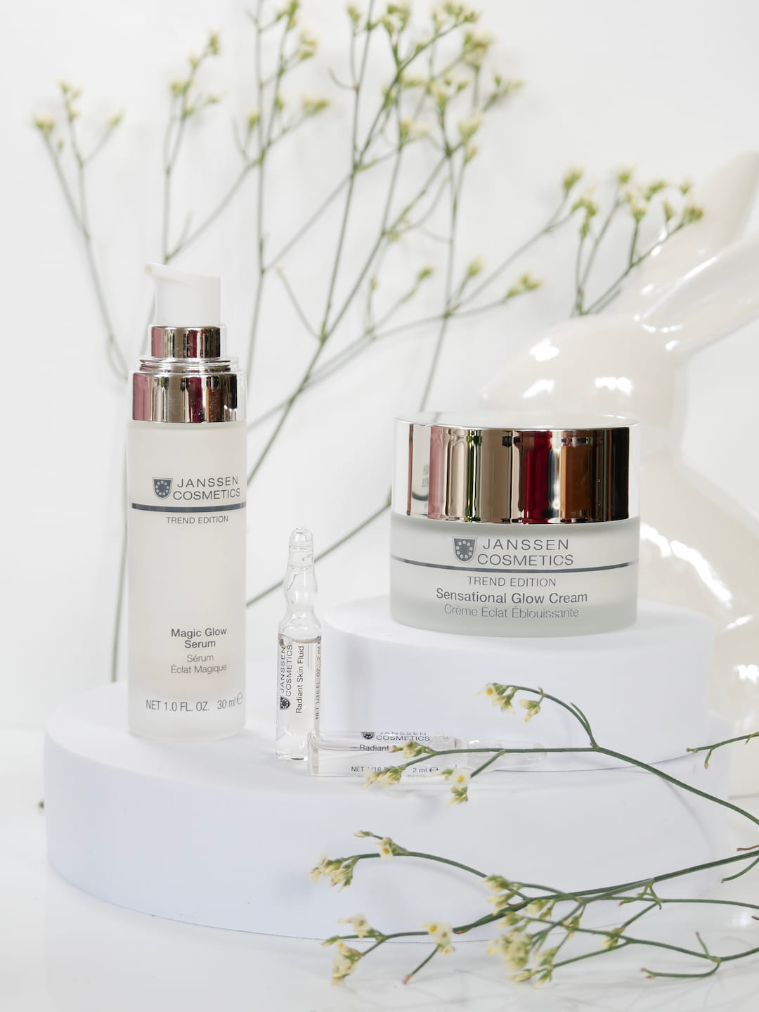 Sensational Glow Cream 50 ml + Magic Glow Serum 30 ml + tin box