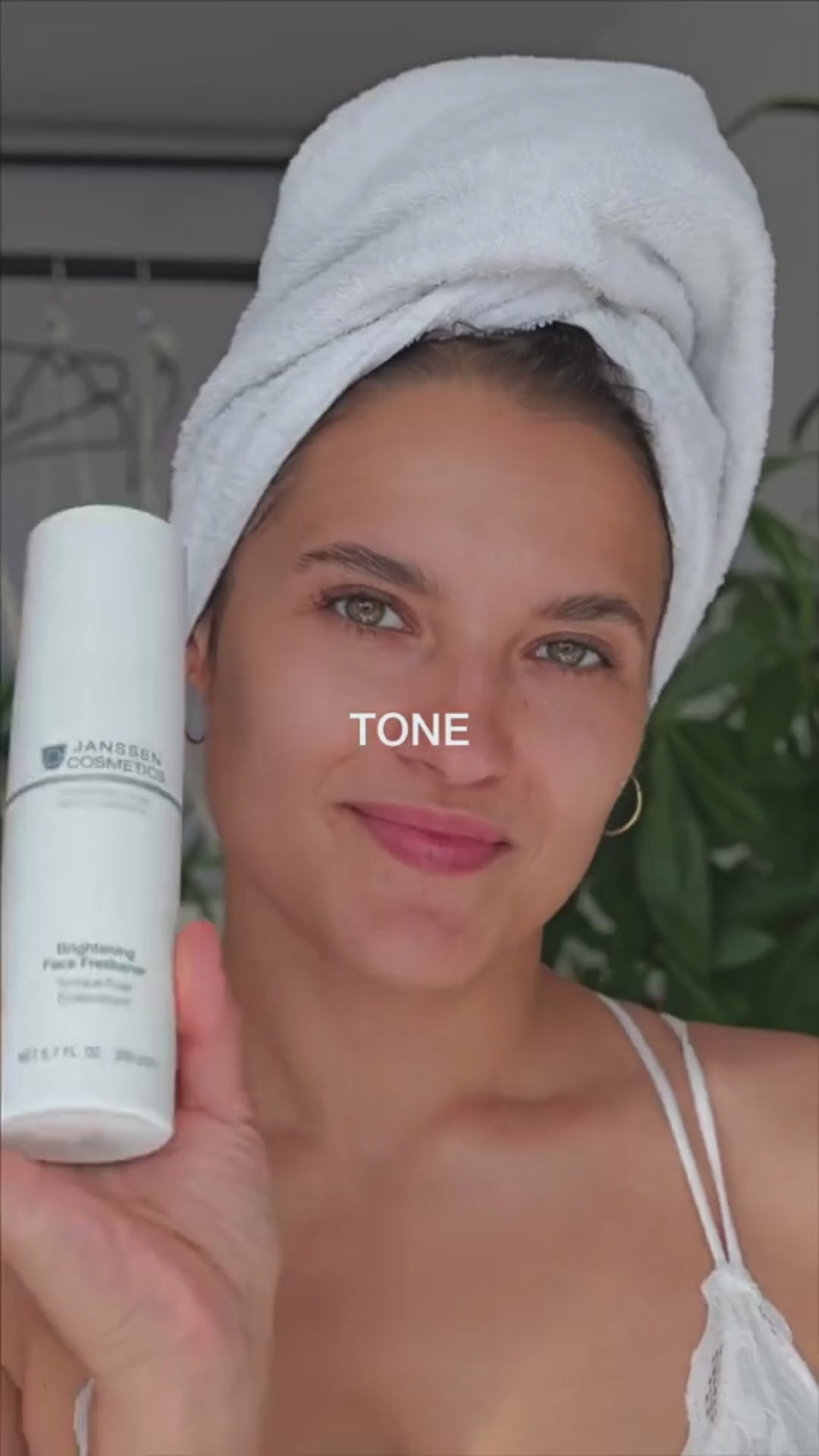Brightening Face Freshener 200 ml